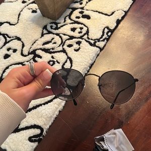 Ray ban sunglasses